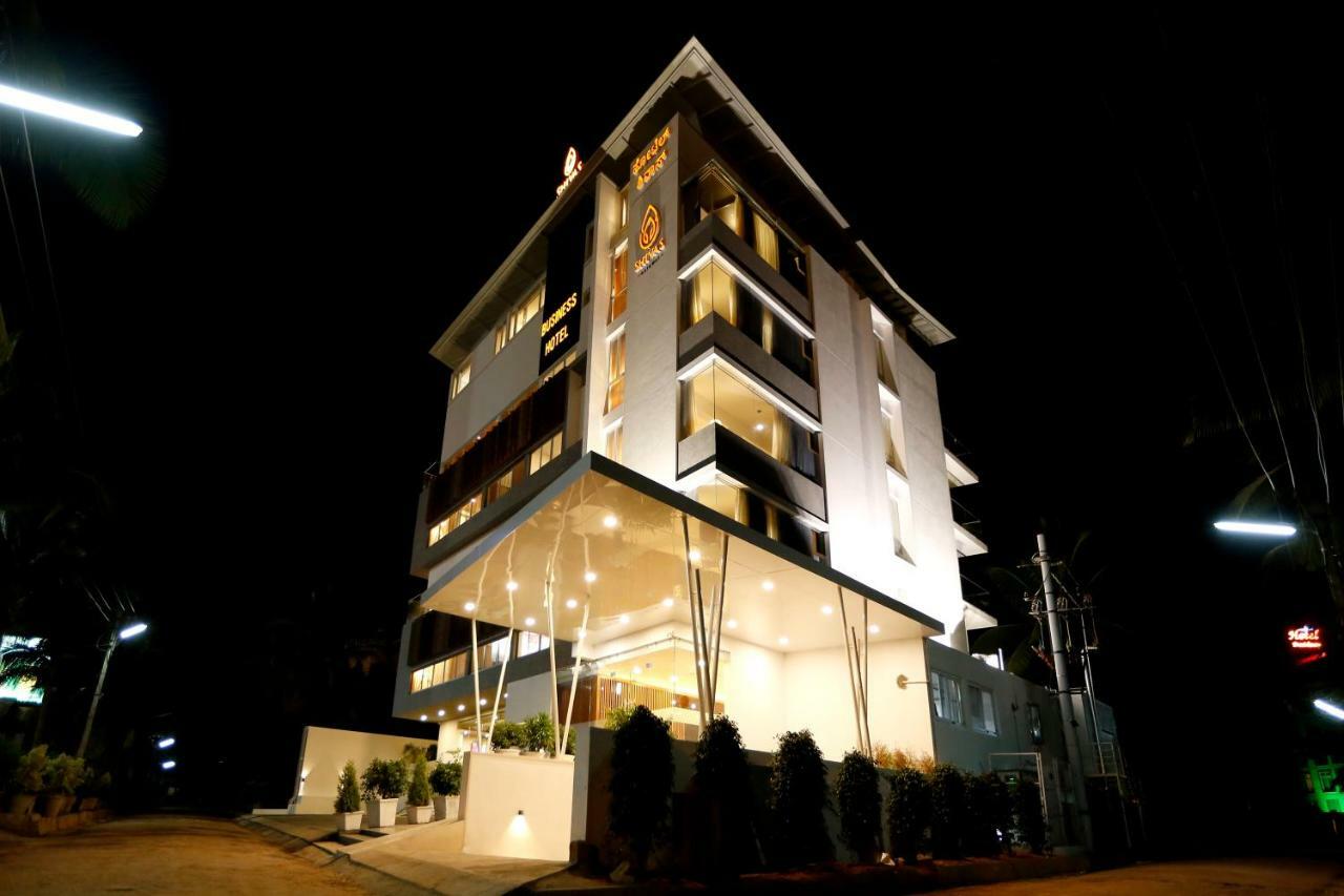 Shivas Gateway Hotell Devanahalli Exteriör bild