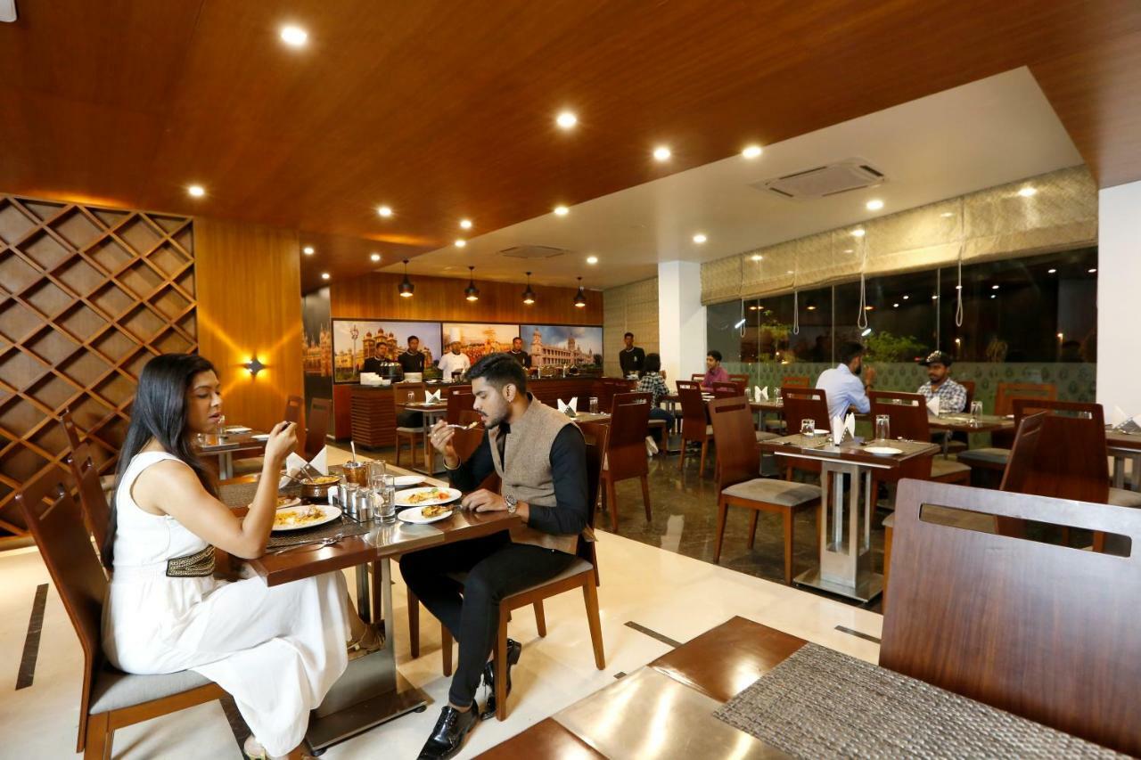 Shivas Gateway Hotell Devanahalli Exteriör bild